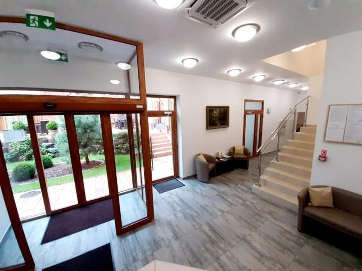 Jolan Pension & Restaurant Cicov Exterior foto
